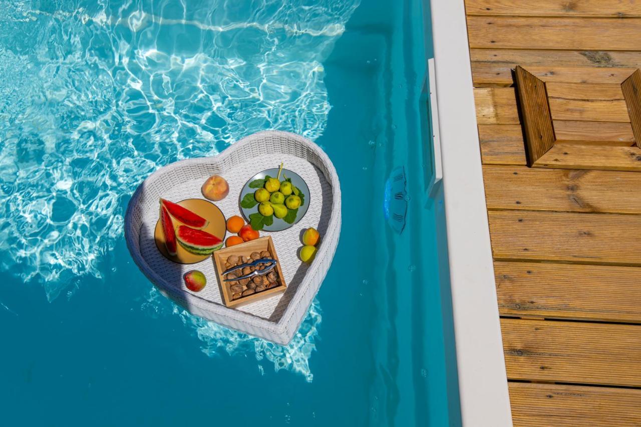 Floria Glamping Garden Kamp 4*