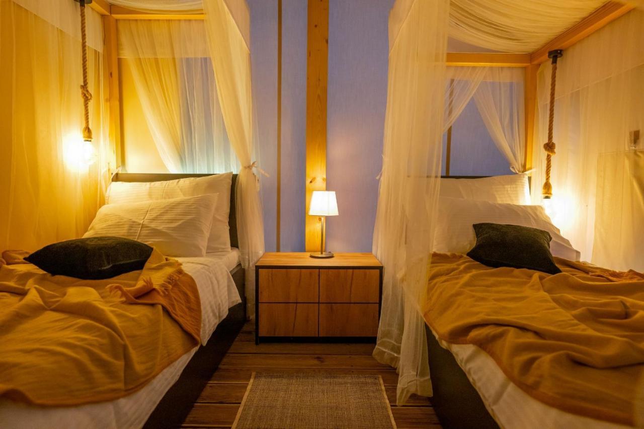 Floria Glamping Garden