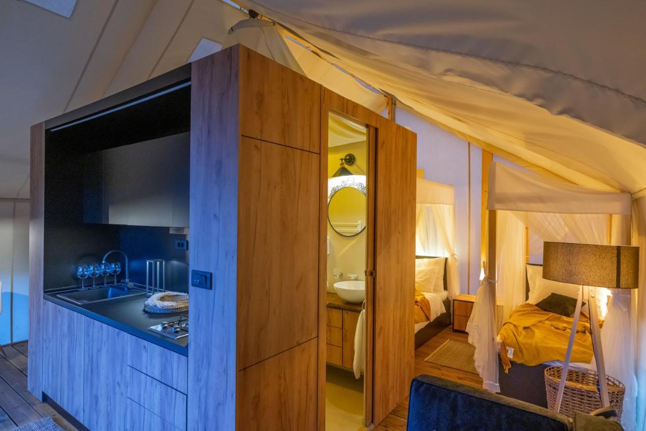 Floria Glamping Garden