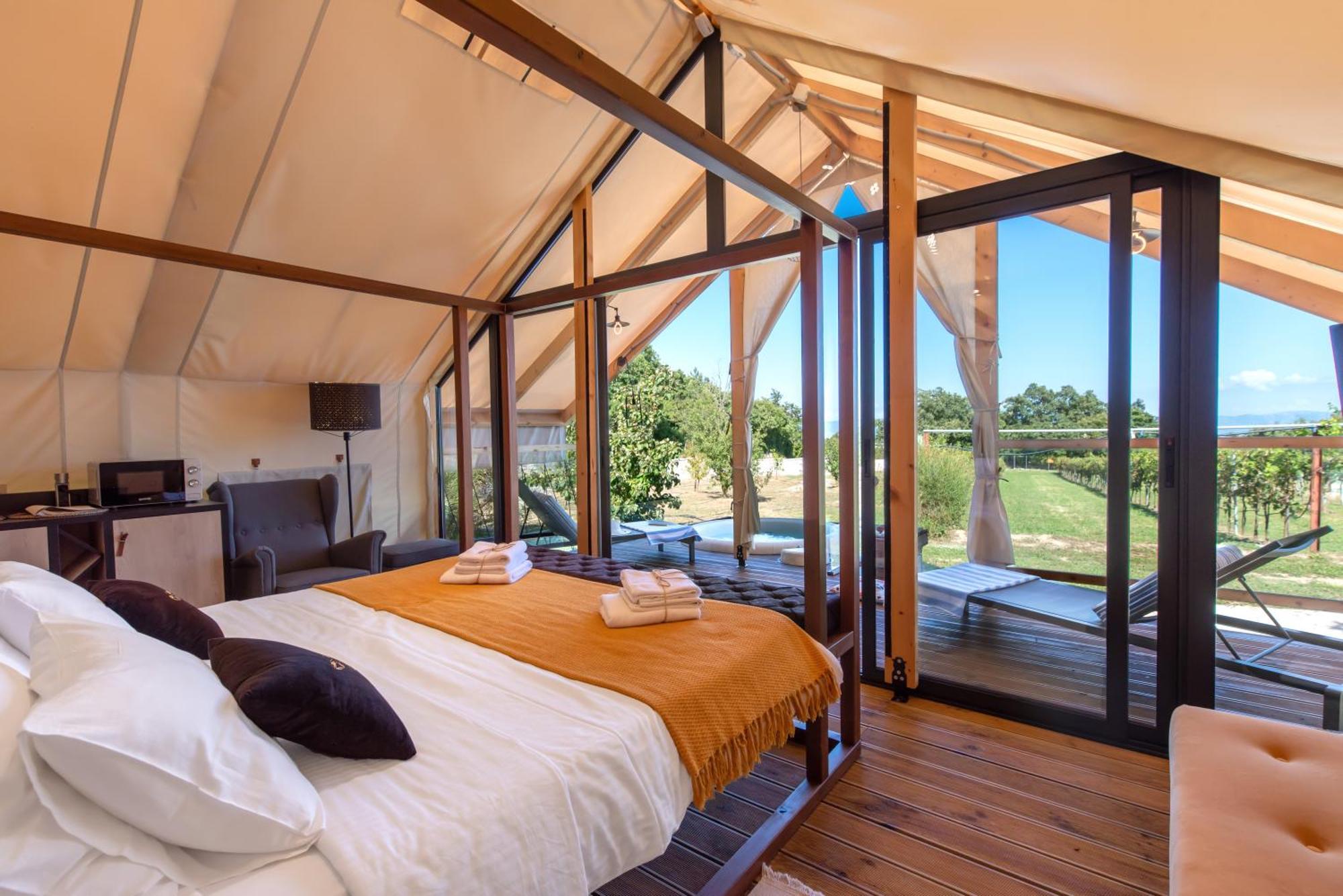 Campsite Floria Glamping Garden